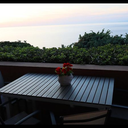 Villino Vista Mare Lejlighed Costa Paradiso Eksteriør billede