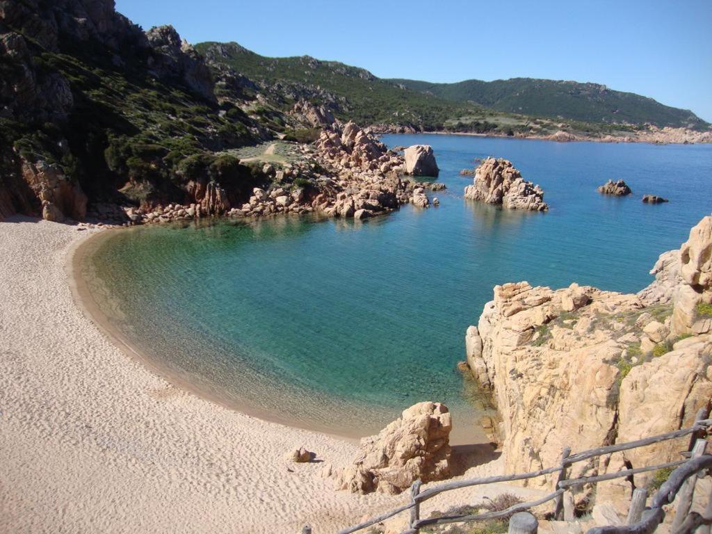 Villino Vista Mare Lejlighed Costa Paradiso Eksteriør billede